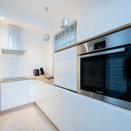 Apartment Tabelowa Deluxe With Garden Lodz (Lodz)